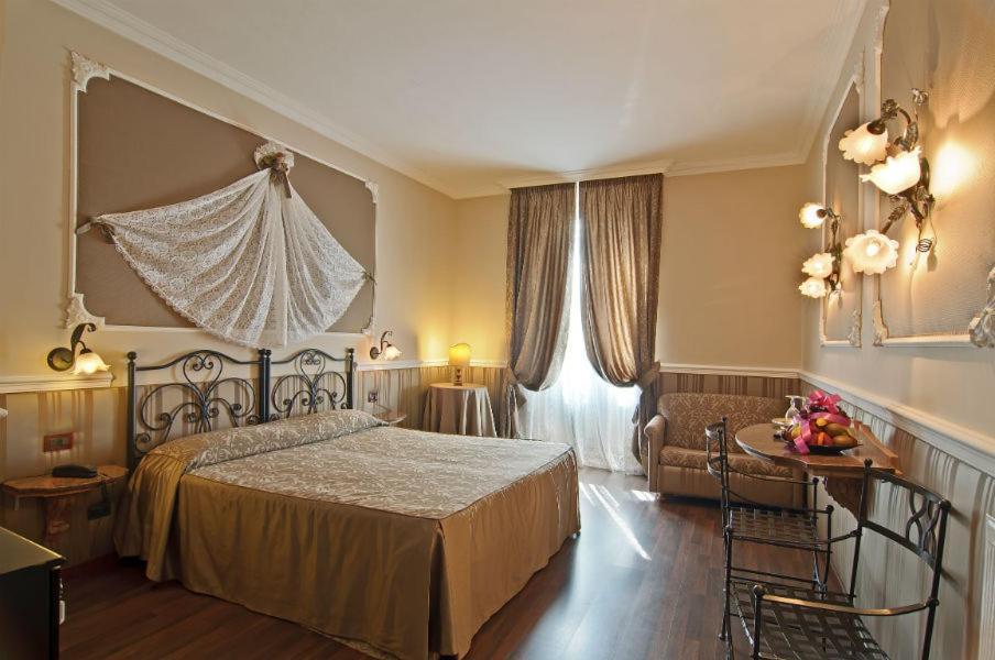 Residenza Numa Pompilio Pensión *